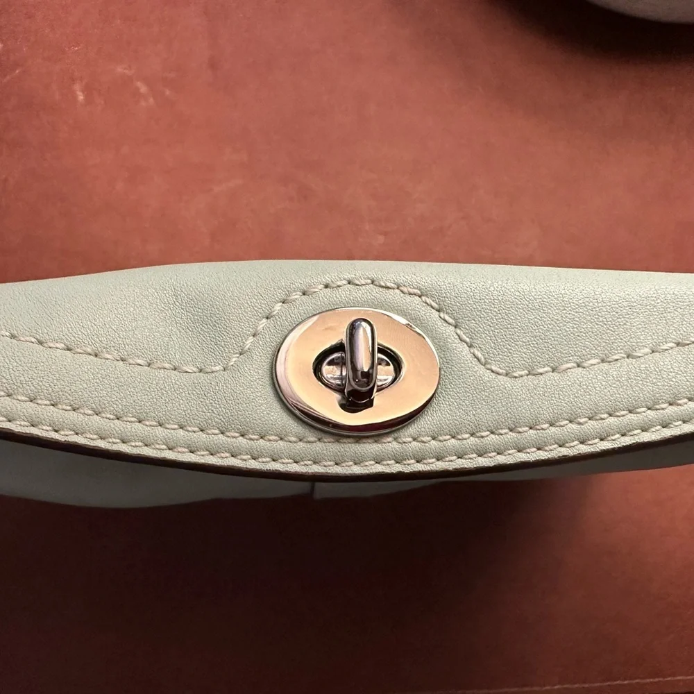 ACCESSORIES▪️ $25 each or 4 for $115 - Picture 2 of 9